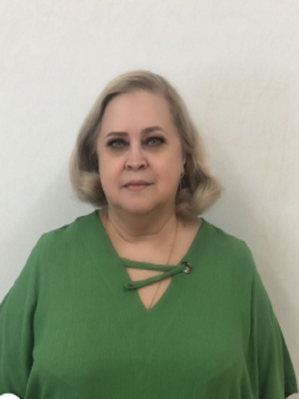 Михайлова Лариса Николаевна.